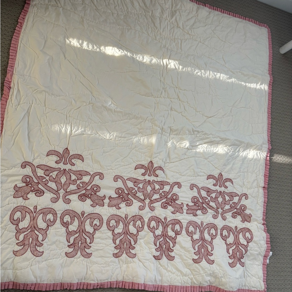 Elegant Pink Embroidered Coverlet by Simply en Vogue